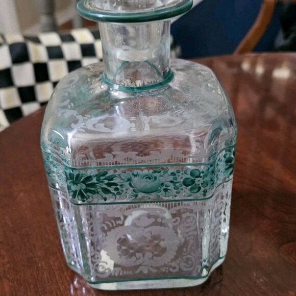 RARE ANTIQUE GREEN ACID ETCHED FLOWER BOTTLE LIQUOR WHISKEY DECANTER STOPPER JAR